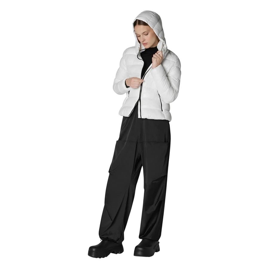 Cosmary piumino da donna animal free con cappuccio Save The Duck | D31470W/LOVE200002